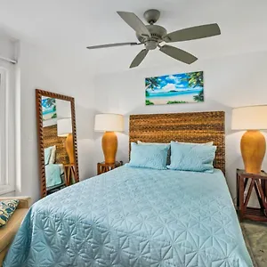  Holiday home 2br Kauai Kailani Condo, Pool, Walk To Ocean & Shops, Ac Kk117